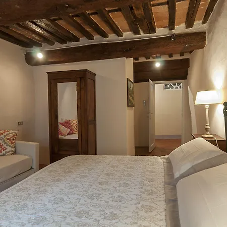 Bed & Breakfast Arena Di Lucca