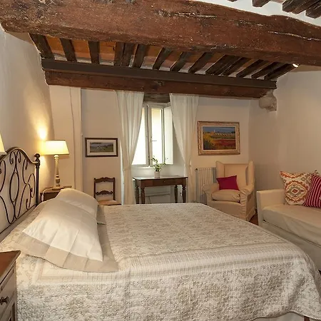 Bed & Breakfast Arena Di Lucca